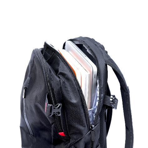 MOCHILA ALL BLACK LAPTOP 15