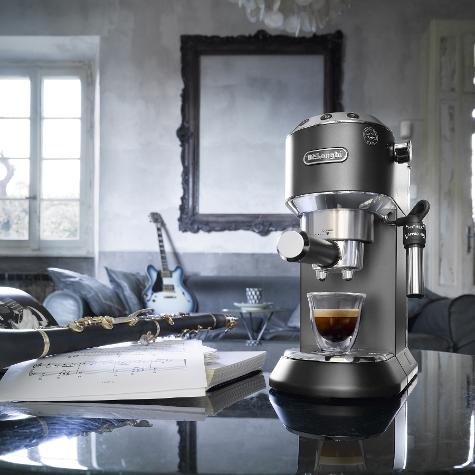 CAFETERA DELONGHI DEDICA - NEGRO