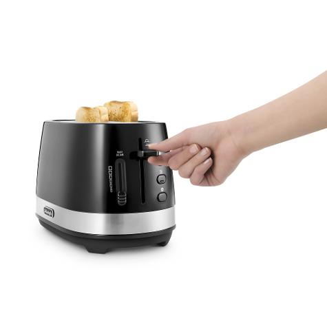 TOSTADOR DELONGHI ACTIVE LINE - NEGRO