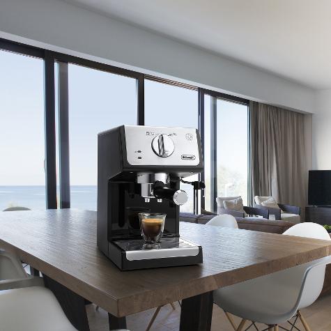 CAFETERA DELONGHI ACTIVE LINE - NEGRO